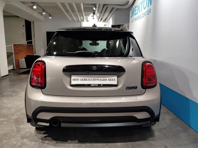 MINI Cooper DAB LED Pano.Dach RFK Navi Komfortzg.