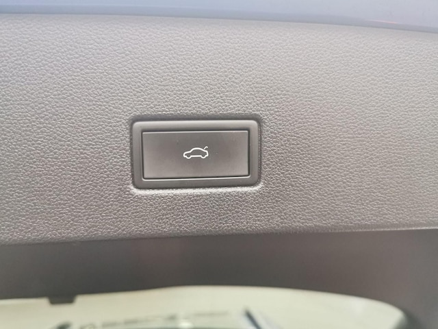 Volkswagen T-Roc 2.0 TSI IQ.Drive