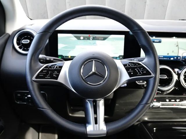 Mercedes-Benz B 180 Progressive