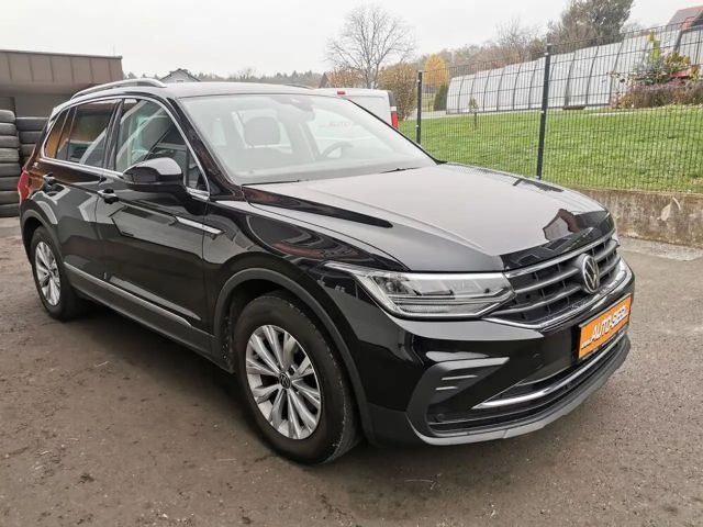 Volkswagen Tiguan ACT DSG Life