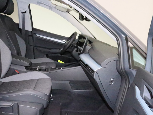 Volkswagen Golf 1.5 eTSI Golf VIII Life