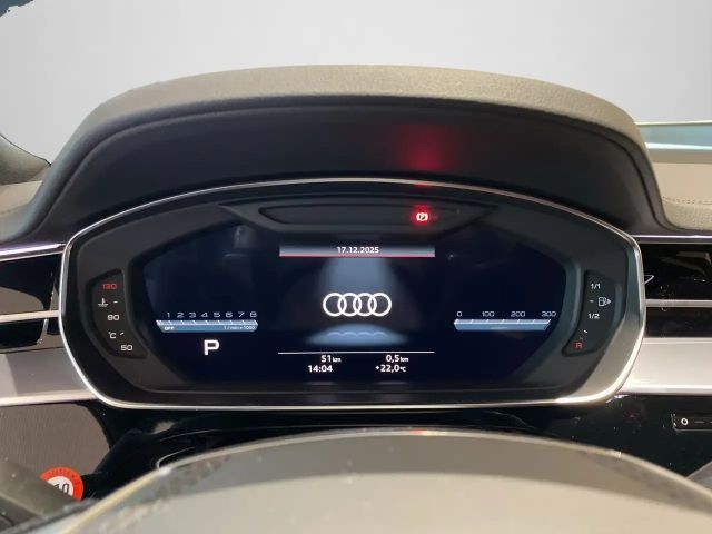 Audi S8 420(571) kW(PS) tiptronic, Matrix Licht, Head