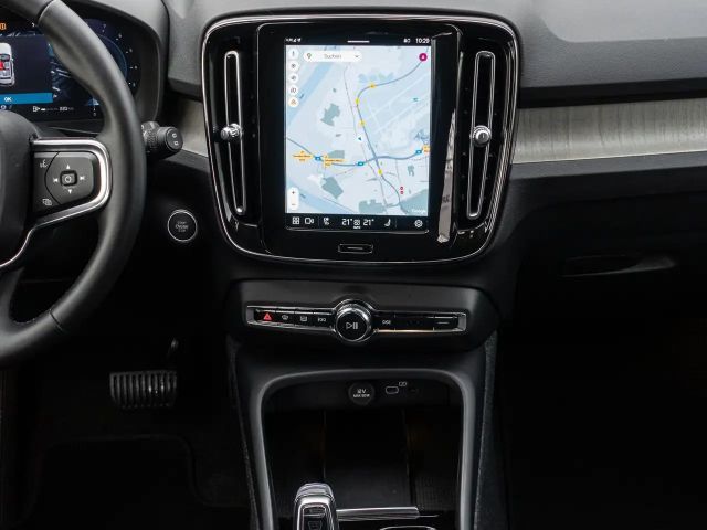 Volvo XC40 Dark Plus