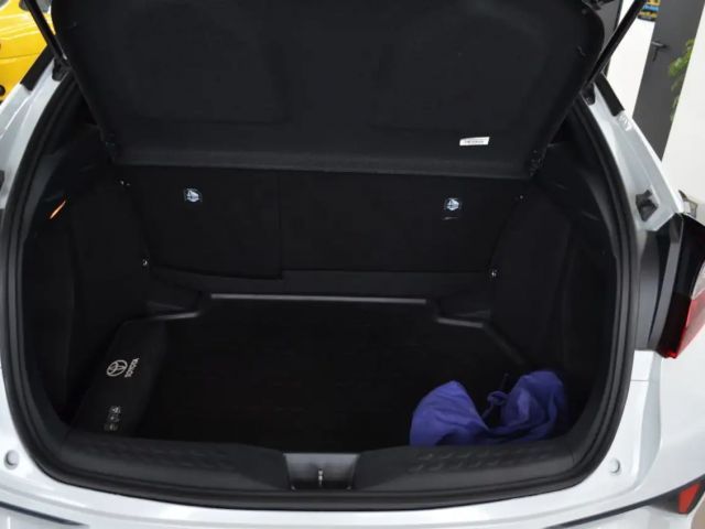 Toyota C-HR Hybride Team D