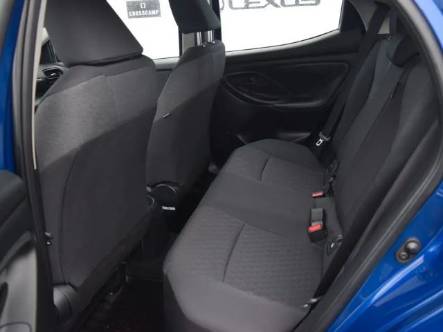 Toyota Yaris Club Hatchback