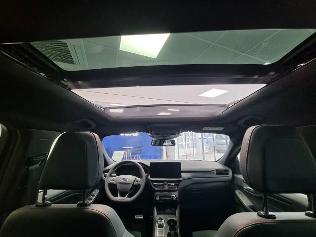 Ford Kuga Hybrid ST Line X