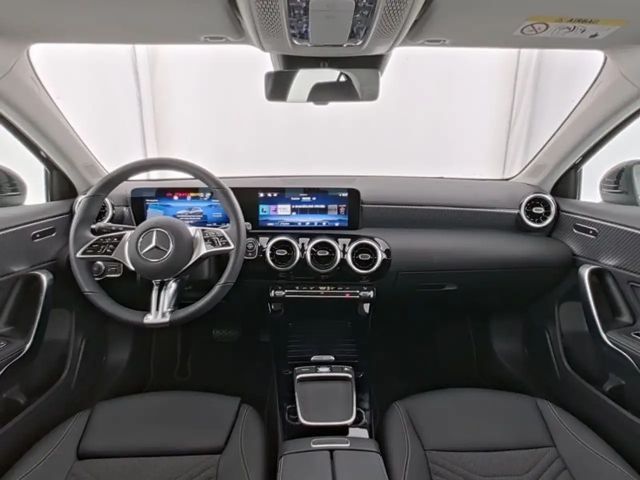 Mercedes-Benz A 180 Progressive