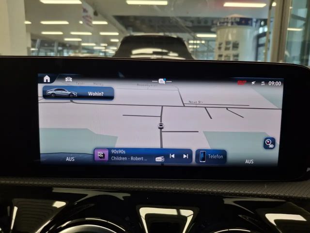 Mercedes-Benz CLA 180 AMG Line Coupé