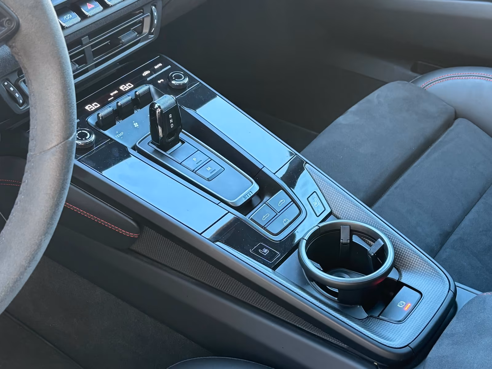 Porsche 911 992 Cabriolet Carrera GTS