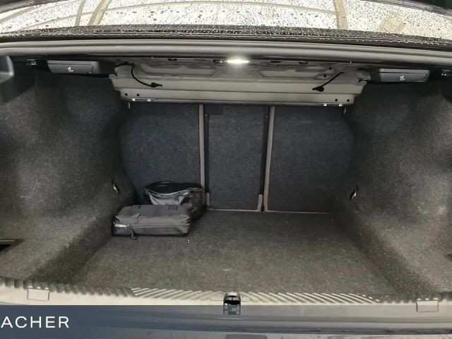 BMW 520 520d M-Sport Sedan xDrive