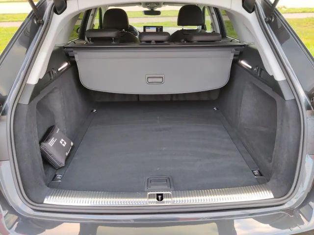 Audi A4 35 TFSI Ambiente S-Tronic