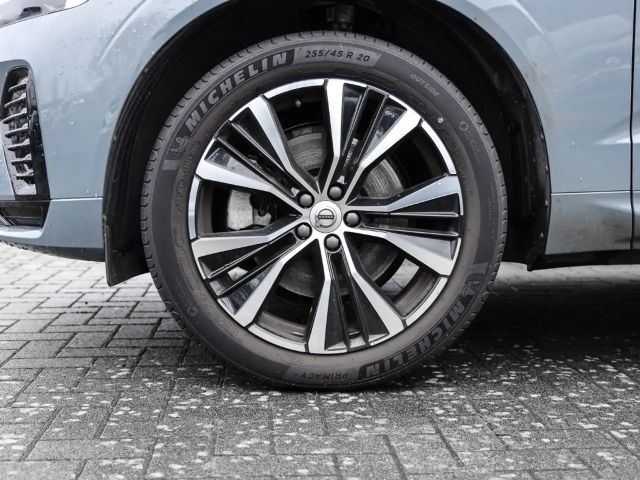 Volvo XC60 Dark Plus