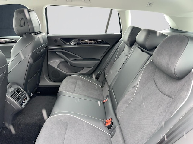 Volkswagen Passat 2.0 TDI DSG Variant