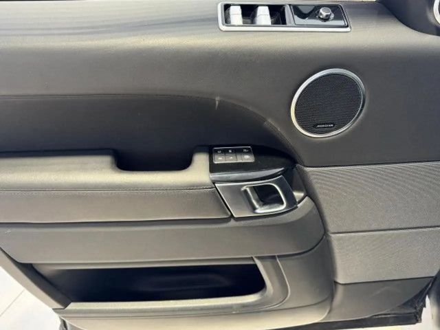 Land Rover Range Rover Sport HSE