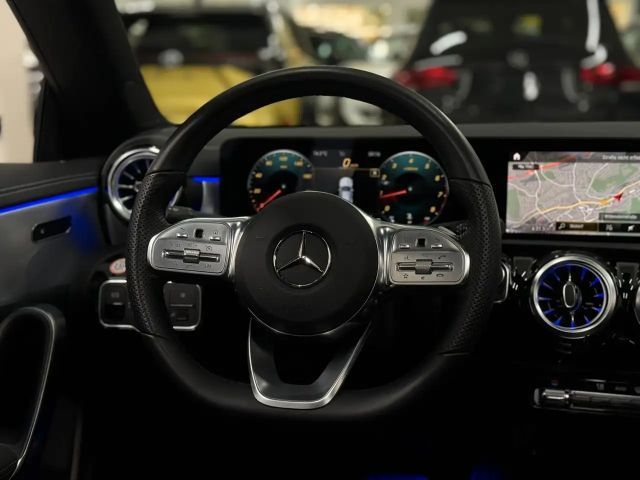 Mercedes-Benz CLA 200 AMG Line Shooting Brake