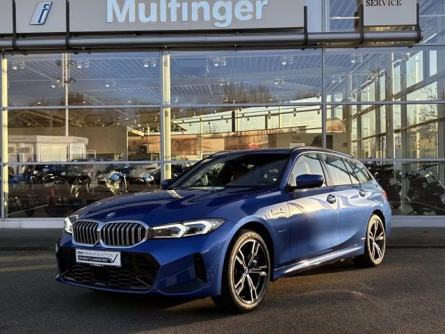 BMW 330 330e M-Sport Touring xDrive
