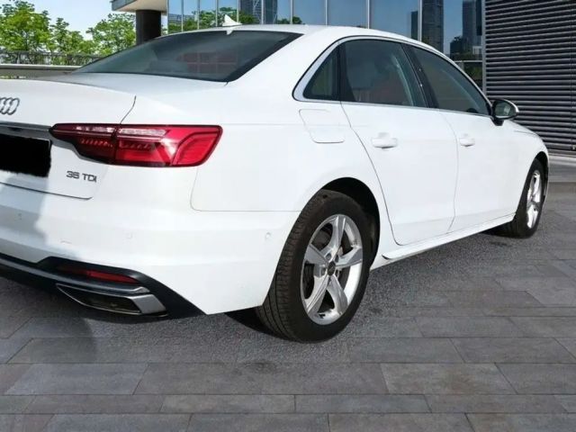 Audi A4 35 TDI S-Tronic Sedan