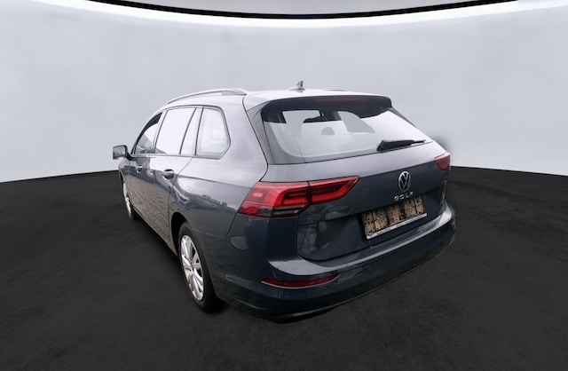 Volkswagen Golf Life Variant