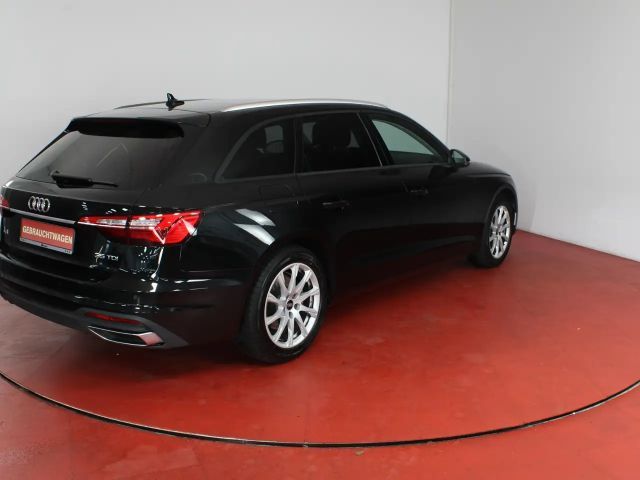 Audi A4 35 TDI S-Tronic
