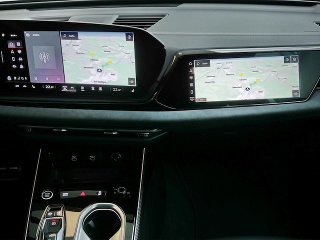 Audi A6 Avant Quattro S-Tronic