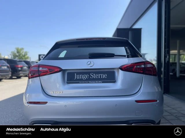 Mercedes-Benz A 180 Business Line Progressive