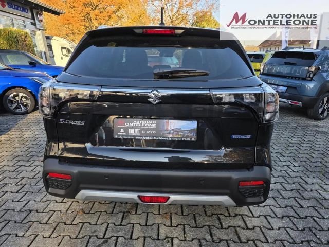 Suzuki S-Cross Hybrid