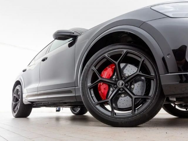 Audi RS Q8 Performance