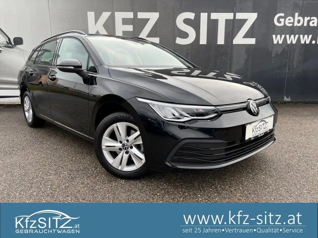 Volkswagen Golf Life Variant