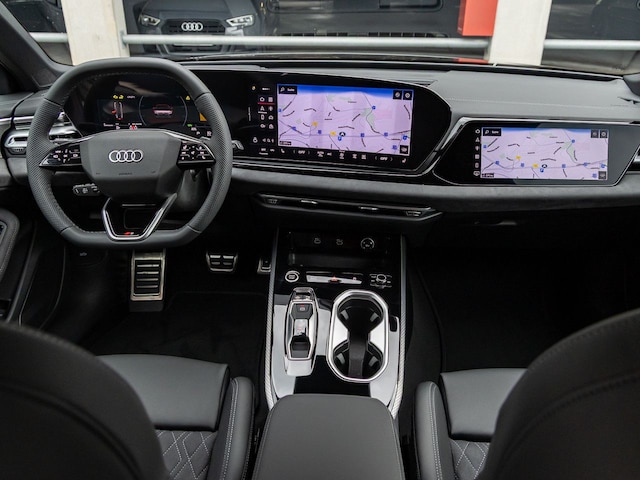 Audi A6 Avant Quattro S-Tronic