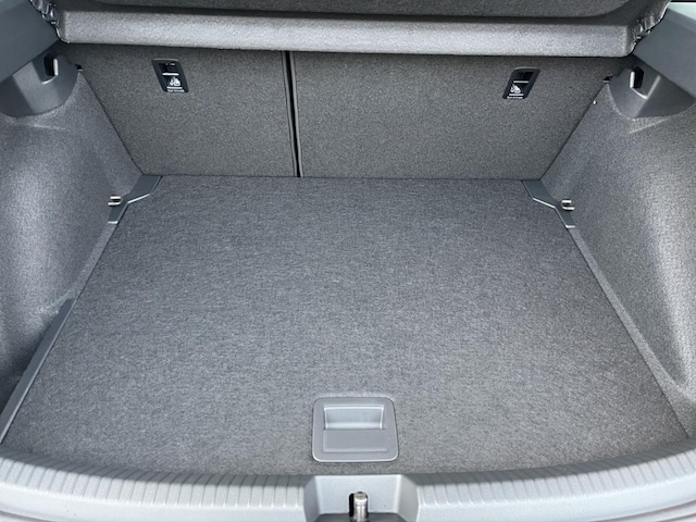 Volkswagen Taigo 1.0 TSI DSG R-Line