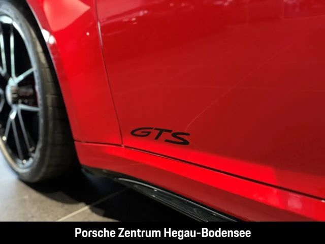 Porsche 992 4 Cabrio Carrera GTS