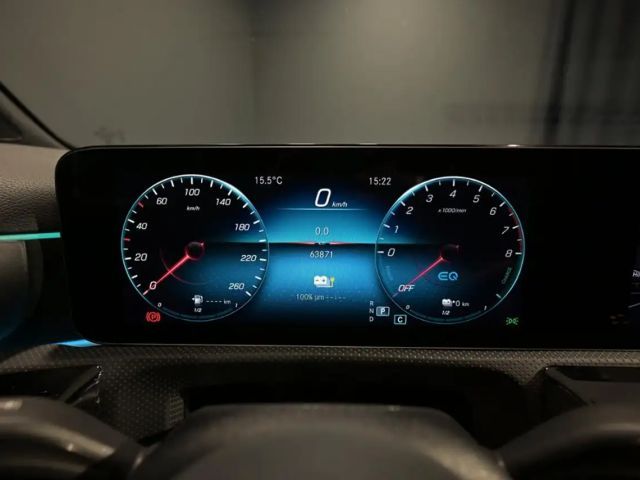 Mercedes-Benz A 250 A 250 e AMG Line