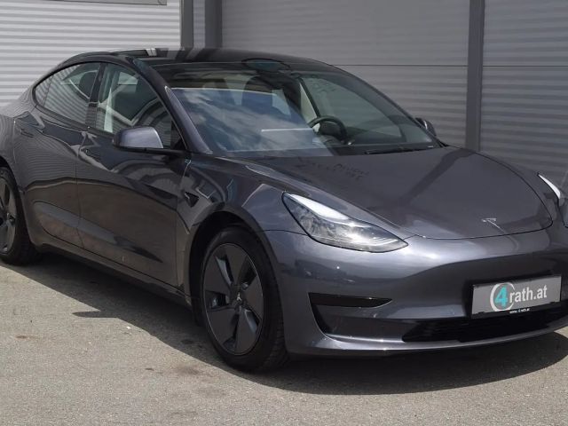 Tesla Model 3 AWD Long Range