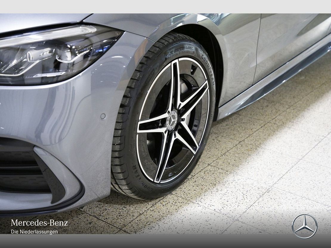 Mercedes-Benz C 180 AMG Line Sedan