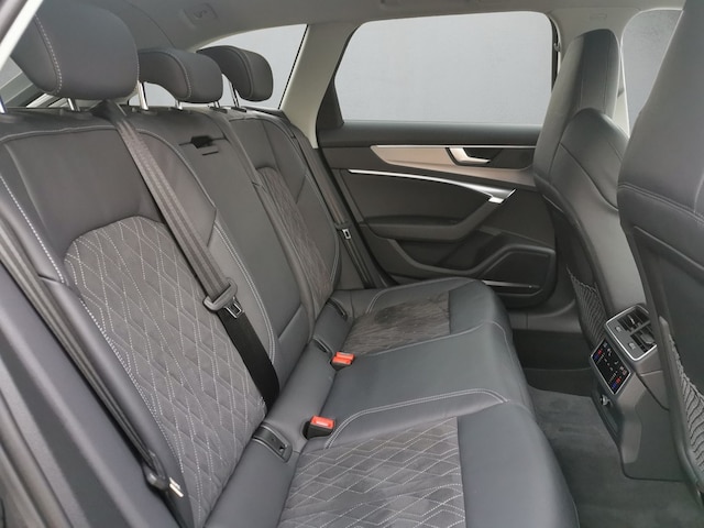 Audi S6 Avant Quattro