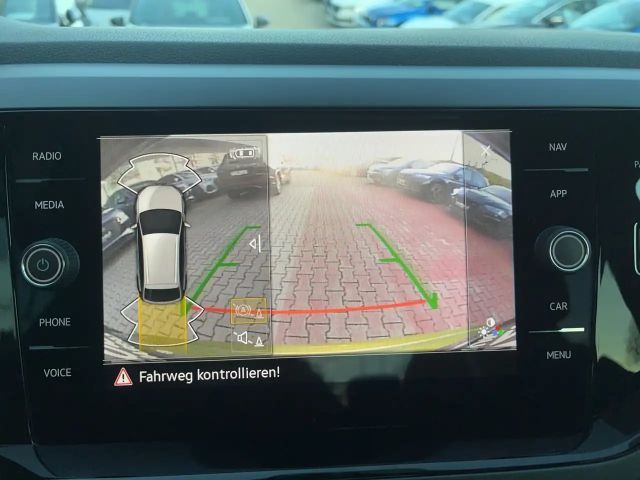 Volkswagen Taigo 1.0 TSI R-Line