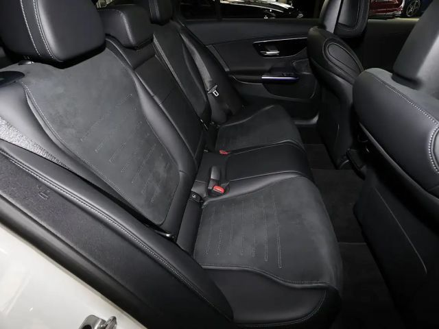 Mercedes-Benz C 180 AMG Line Estate