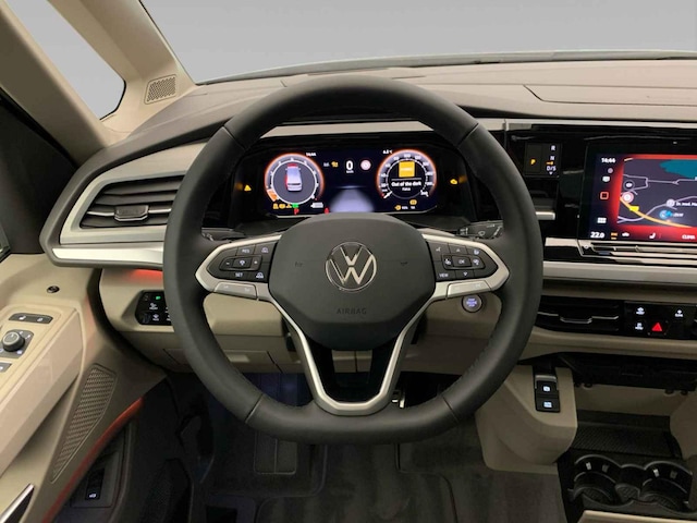Volkswagen Multivan Lang Style T7
