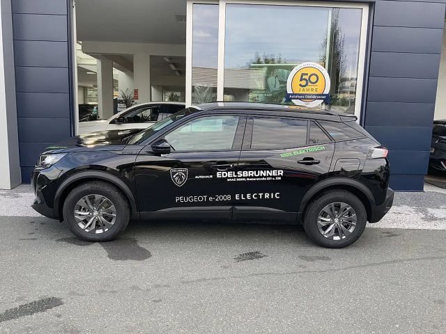 Peugeot E-2008 Style