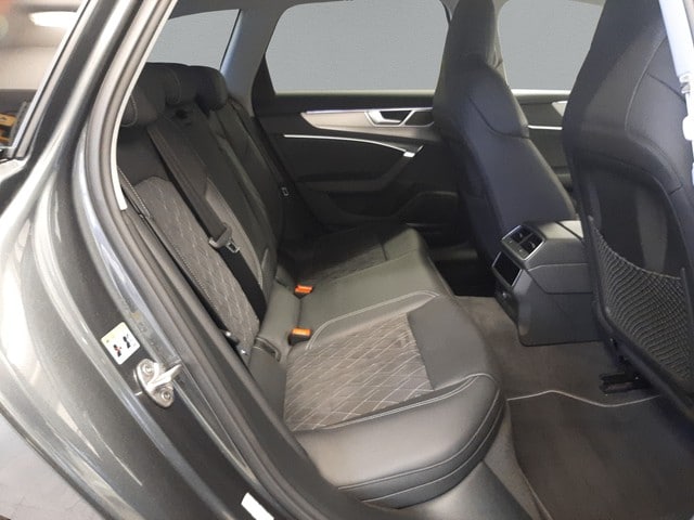 Audi S6 Avant Quattro