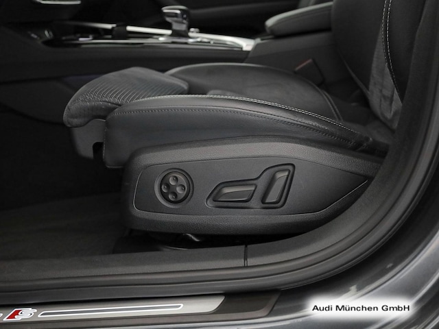 Audi S4 Avant Quattro