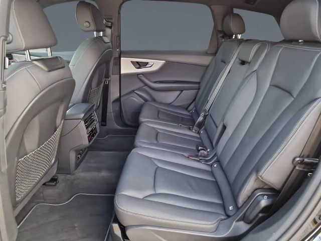 Audi Q7 50 TDI Quattro S-Line