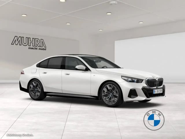 BMW 520 520d M-Sport Sedan