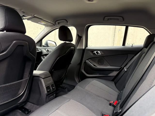 BMW 118 118i 5-deurs