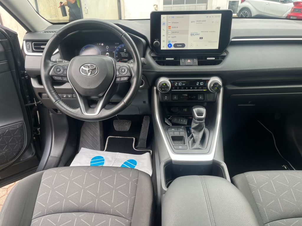 Toyota RAV4 5-deurs Team D