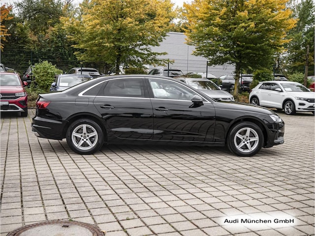 Audi A4 35 TFSI S-Tronic Sedan