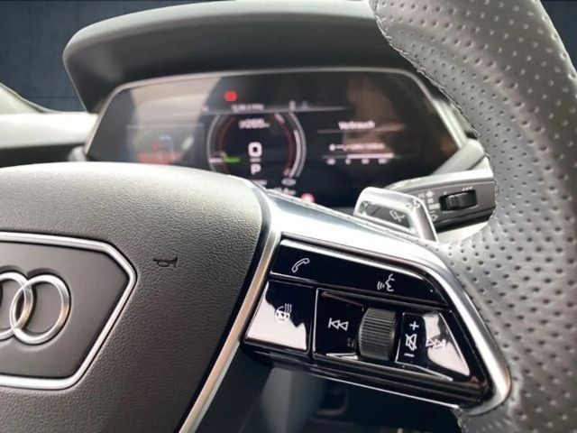 Audi RS e-tron GT Matrix/HuD/Carbon/Assist/Sportsitz/