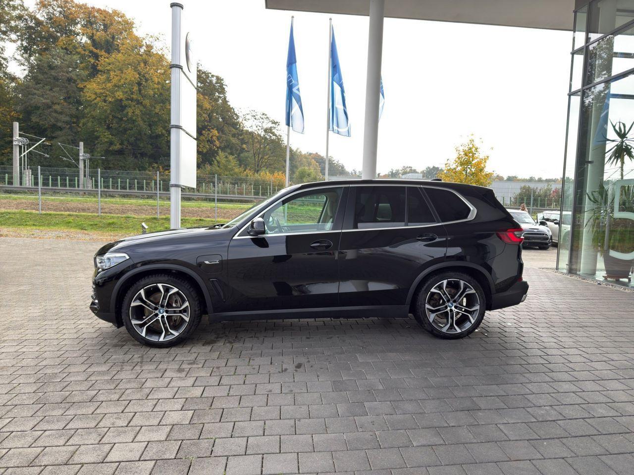 BMW X5 xDrive45e