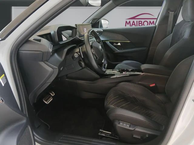 Peugeot 2008 EAT8 GT-Line