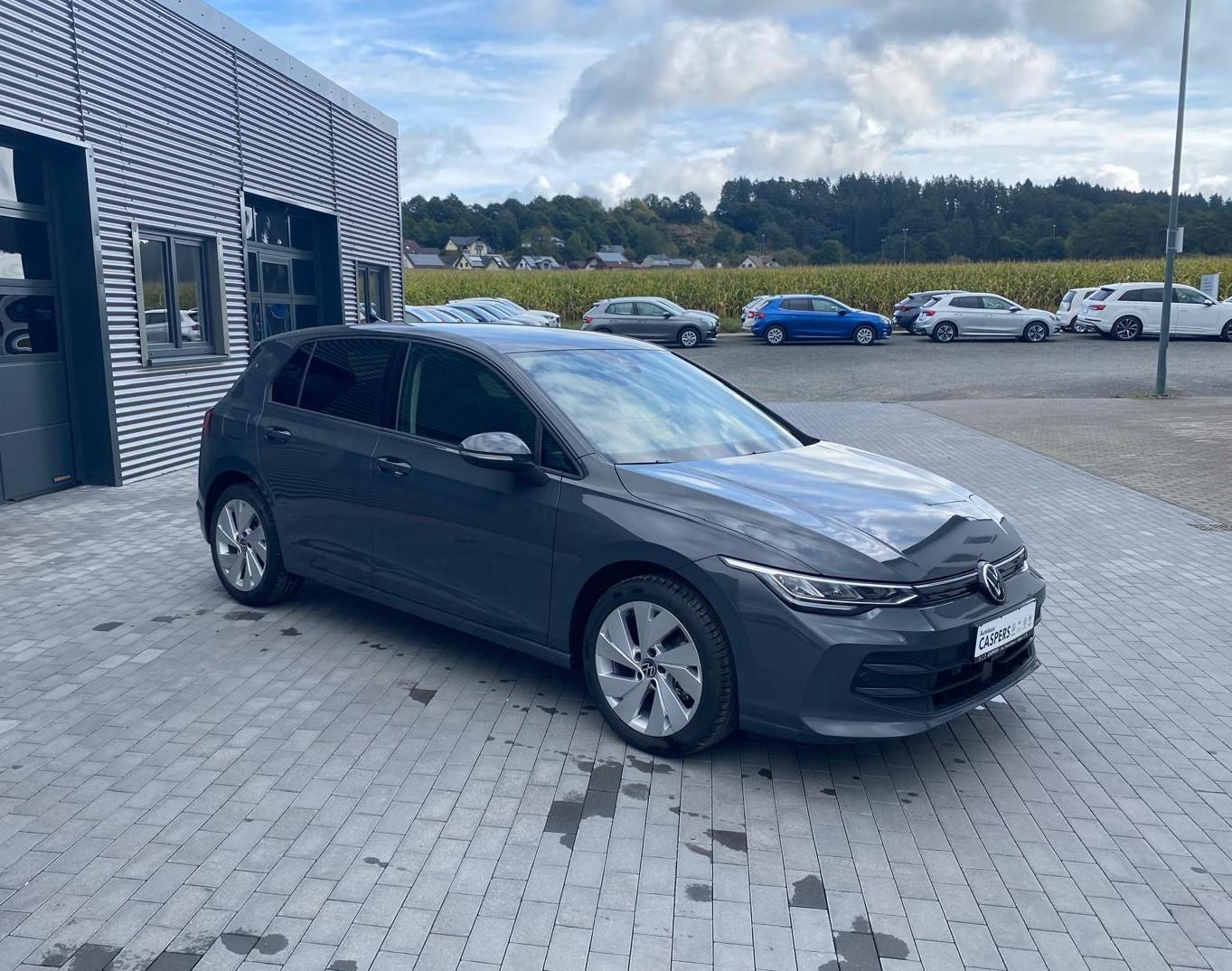 Volkswagen Golf 1.5 TSI Golf VIII Life